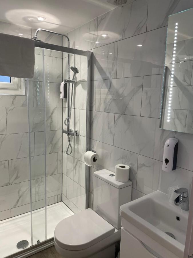 Holtwhites Hotel Enfield Kültér fotó