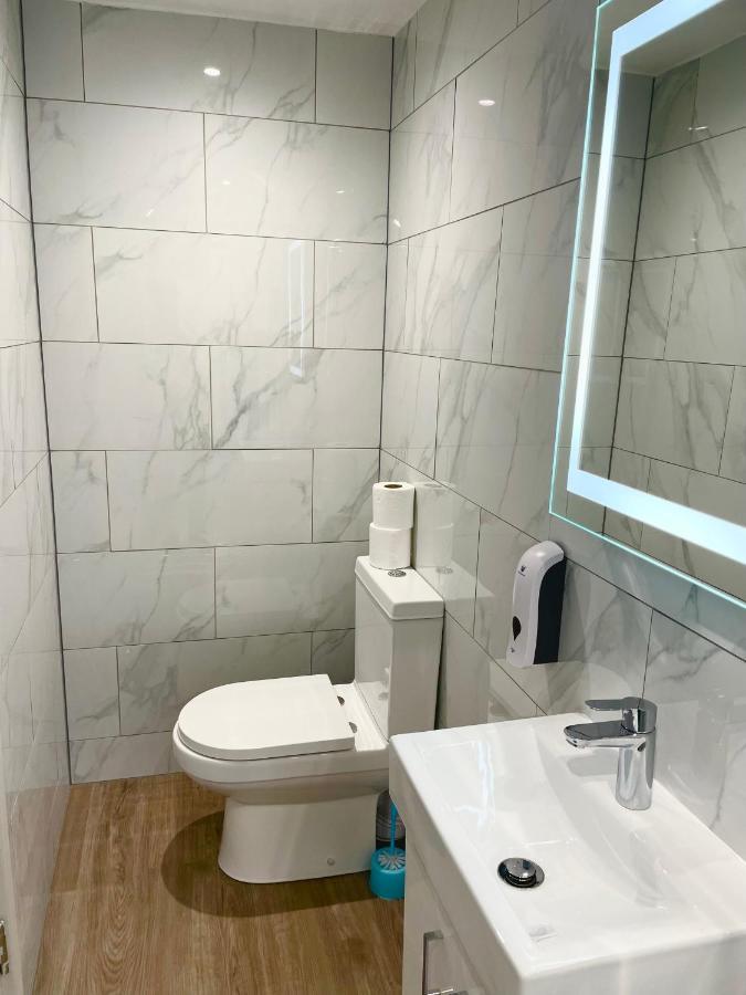 Holtwhites Hotel Enfield Kültér fotó